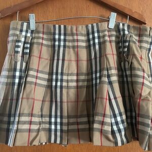 Burberry Check skirt